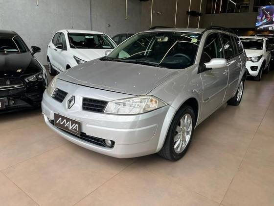 RENAULT MEGANE 1.6 DYNAMIQUE GRAND TOUR 16V FLEX 4P MANUAL